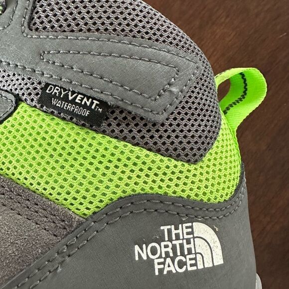 The North Face Junior Hedgehog Hiker II Mid boot. - Picture 4 of 7